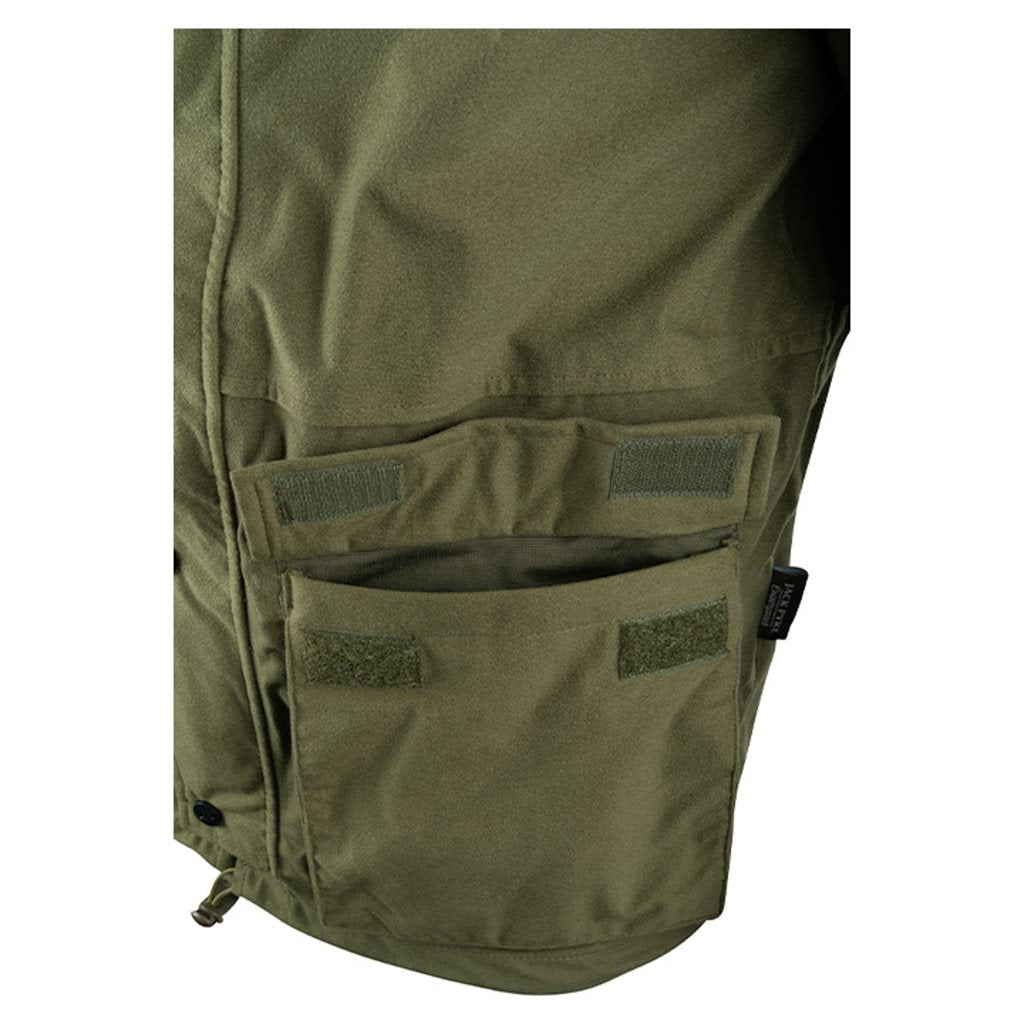 Chaqueta RANNOCK verde con capucha y membrana impermeable