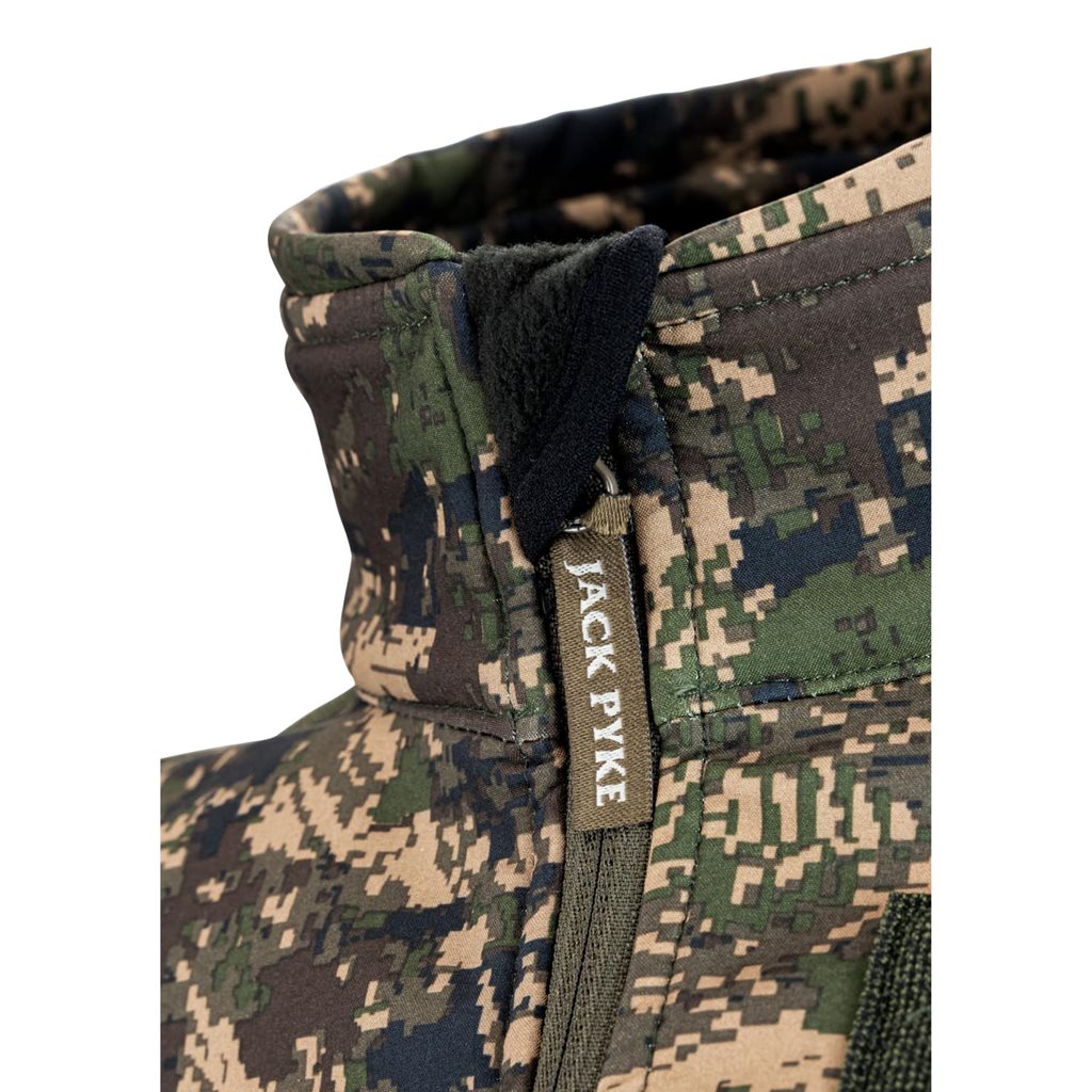 Chaqueta softshell DIGICAM en camuflaje, vista frontal con cierre central y tres bolsillos
