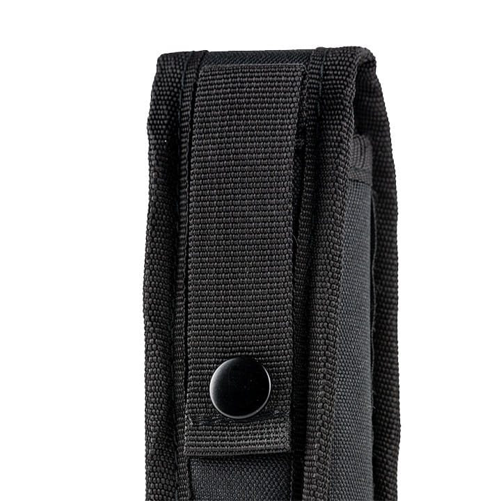 Funda negra para cierre de arma, fijación al cinturón, cierre de velcro. 16 x 5 x 4 cm