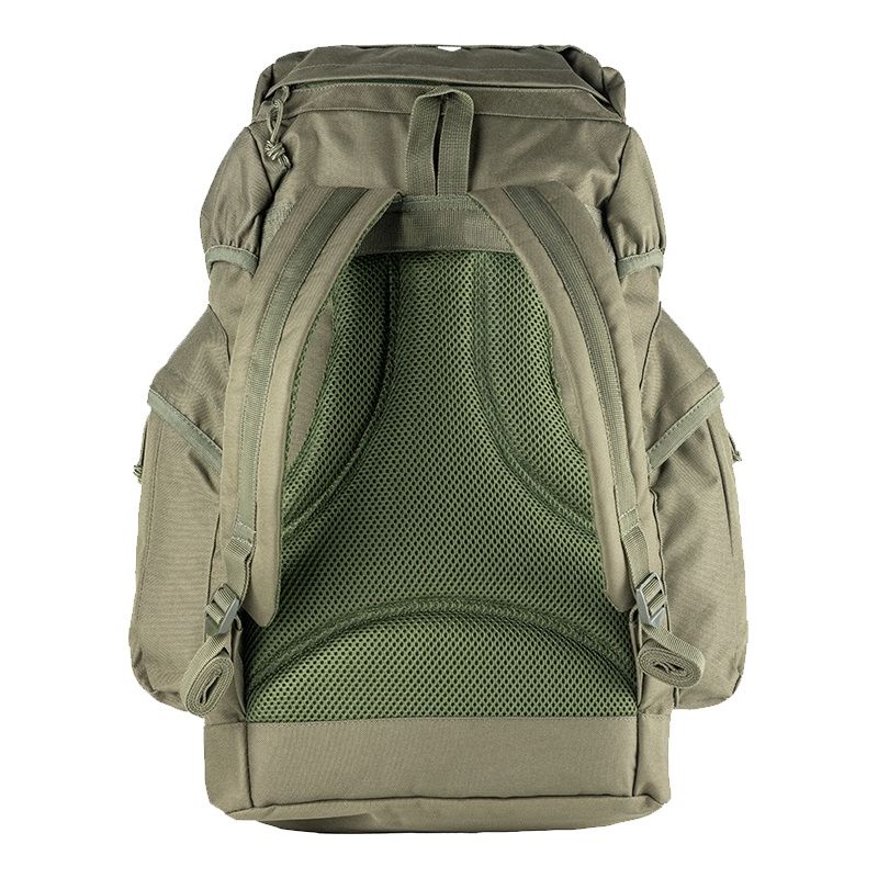 Mochila Bushcraft 25L verde con correas acolchadas, bolsillos laterales y cierre FASTEX