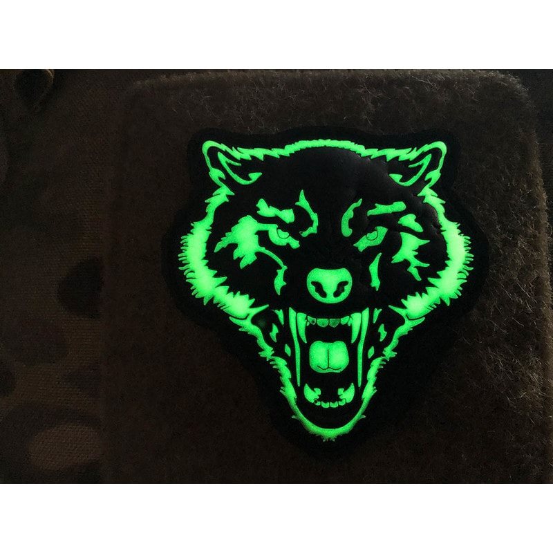 Parche plástico 3D lobo aullando con velcro, aprox. 70 x 670 mm