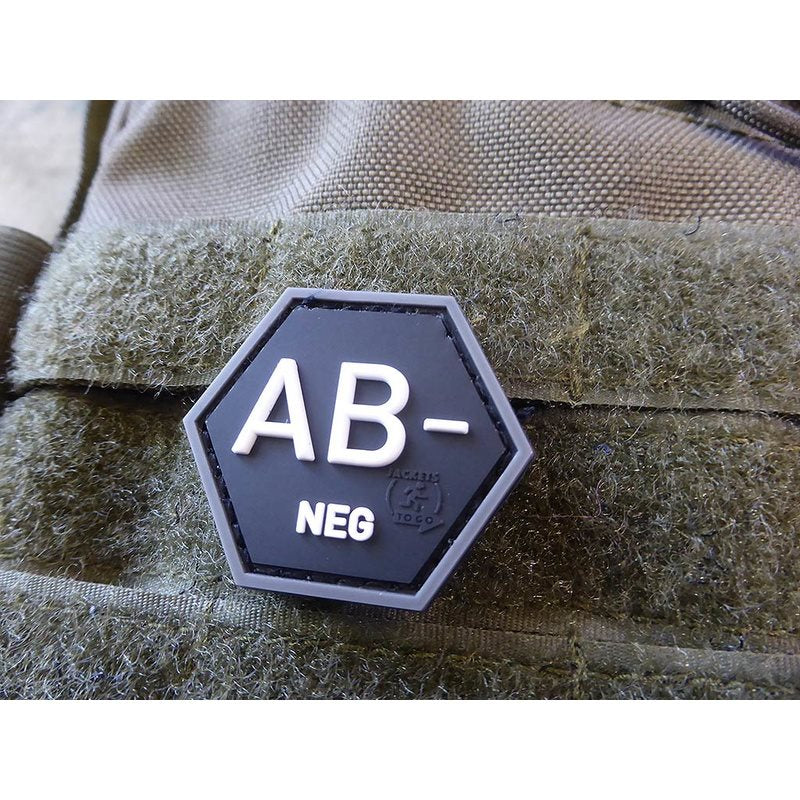 Parche plástico EMS SWAT negro con velcro trasero - JTG-H