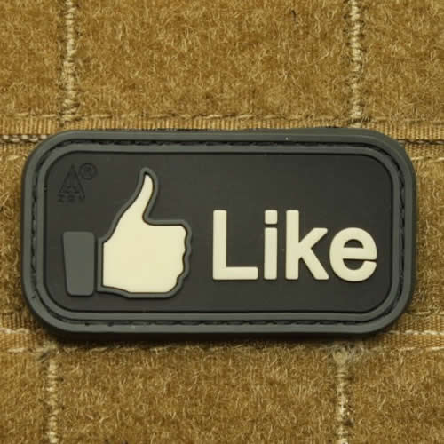 Parche plástico LIKE negro 5×2,5 cm con velcro