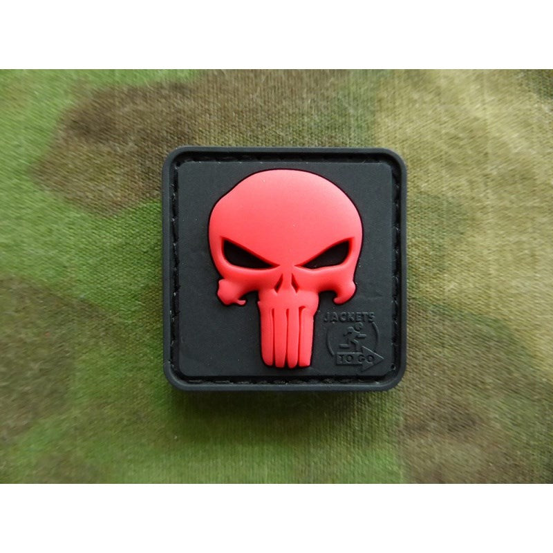 Parche plástico PUNISHER con calavera en negro y rojo, 25 x 25 mm