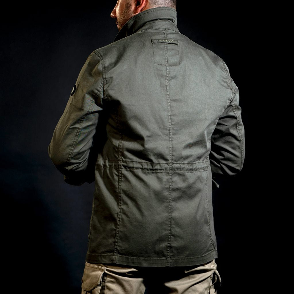 Imagen de la Chaqueta Rogue Hero Field en tejido twill con varios bolsillos