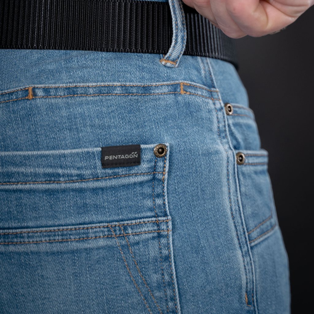 Pantalones tácticos ROGUE Jeans azul índigo claro con lavado stone wash y nueve bolsillos