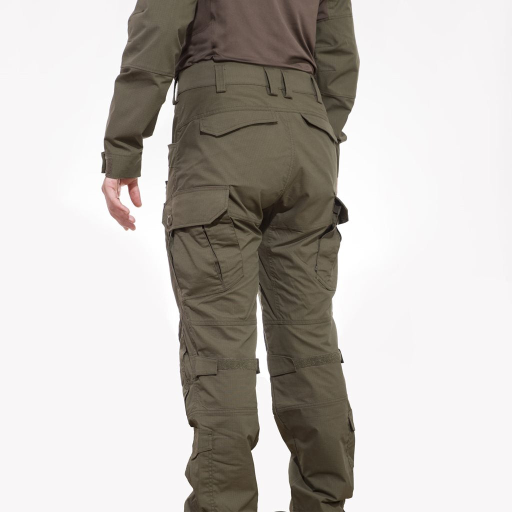 Pantalones tácticos WOLF de PENTAGON TACTICAL en tejido stretch resistente
