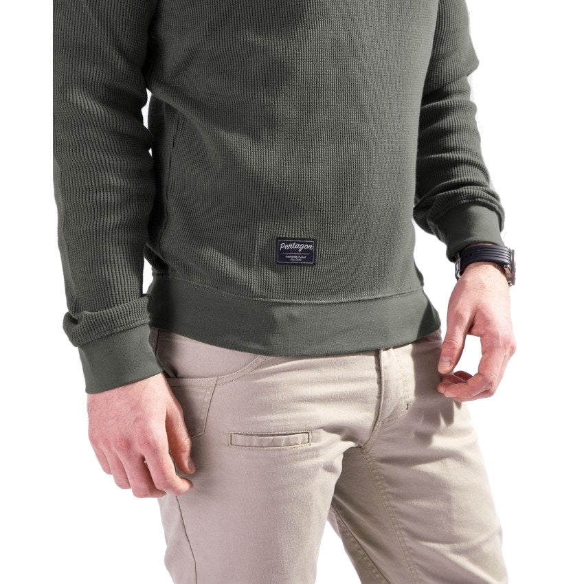 Jersey ELYSIUM CAMO GREEN de Pentagon Tactical, corte anatómico y puños elásticos