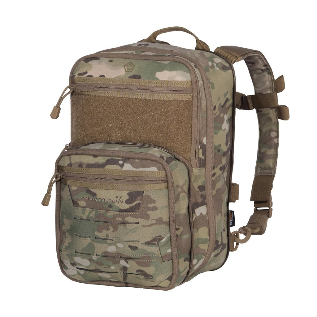 Mochila QUICK BAG compresible 5-17l mostrada en fotografía