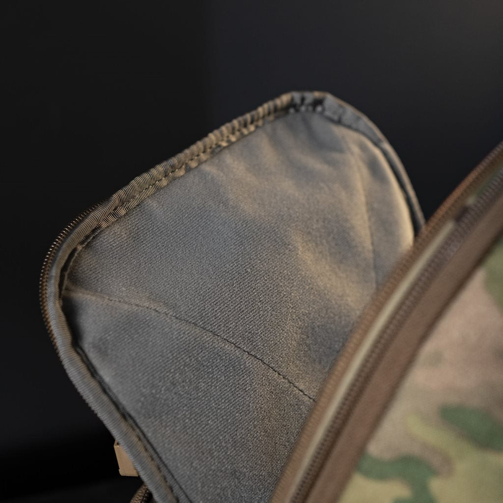 Mochila QUICK BAG compresible 5-17l mostrada en fotografía