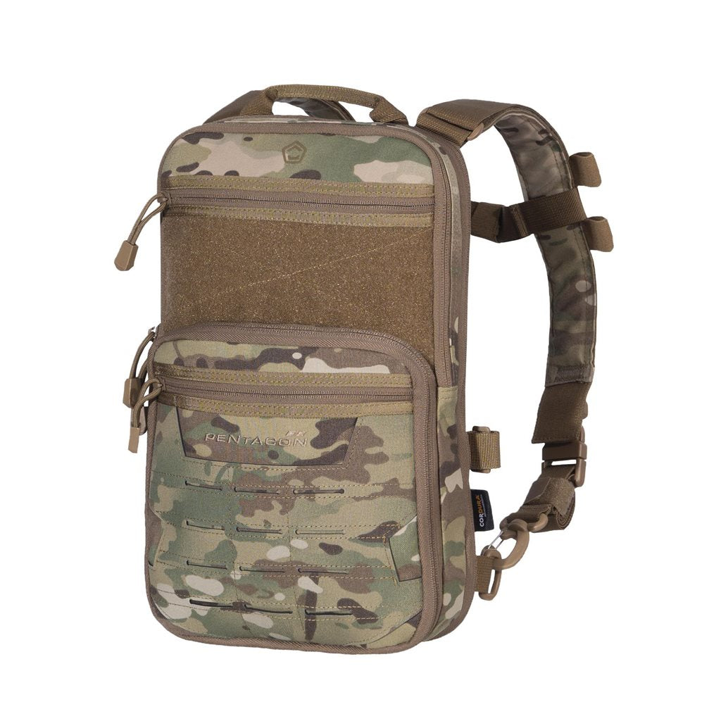 Mochila QUICK BAG compresible 5-17l mostrada en fotografía