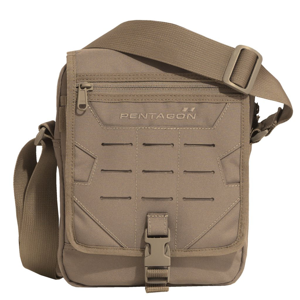 Bolsa messenger táctica PENTAGON negra, vista frontal mostrando correa y compartimento principal