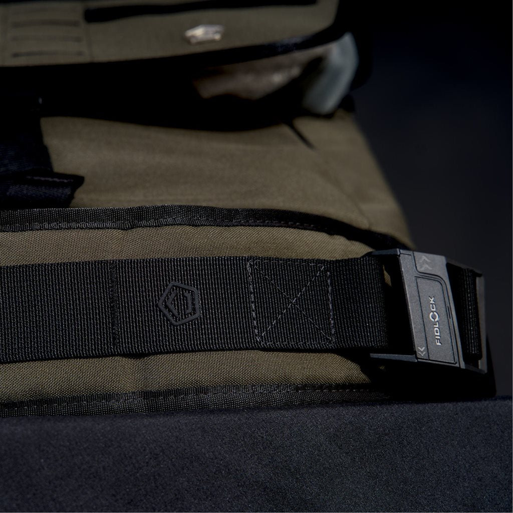 Bolsa bandolera CONSUL SIDE MESSENGER negra, impermeable, diseño vertical para equipo sensible