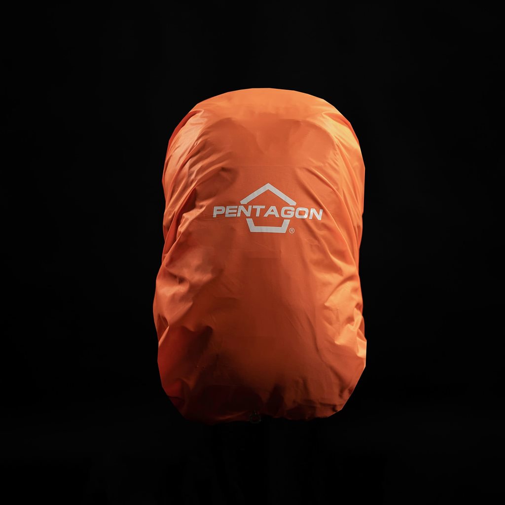 Mochila MINOR 28 L negra, ligera y resistente, material reciclado certificado Blue Sign, sin PFC