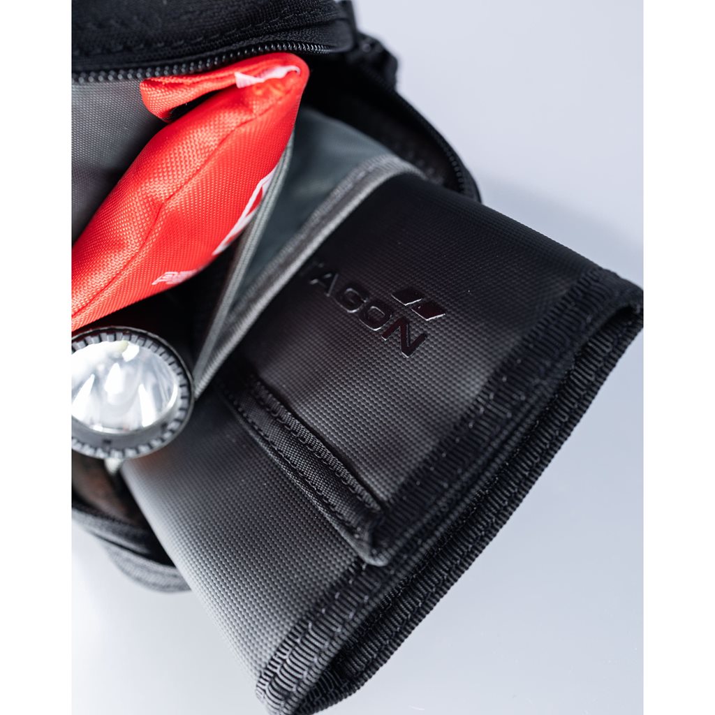 Funda universal AXON ADMIN negra para cuadernos, bolígrafos y smartphone