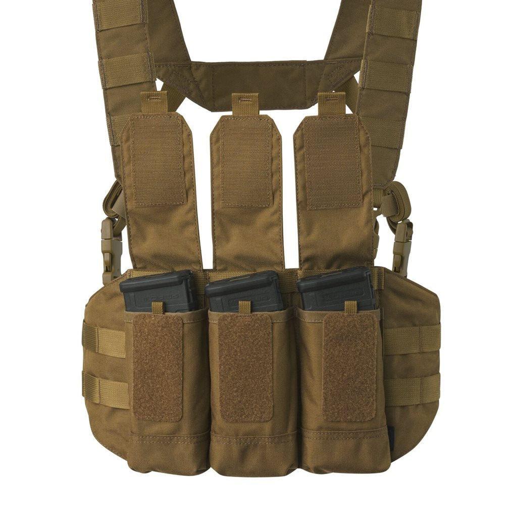 Chaleco chest rig CHICOM Cordura negro con tres bolsas para cargadores AR/AK