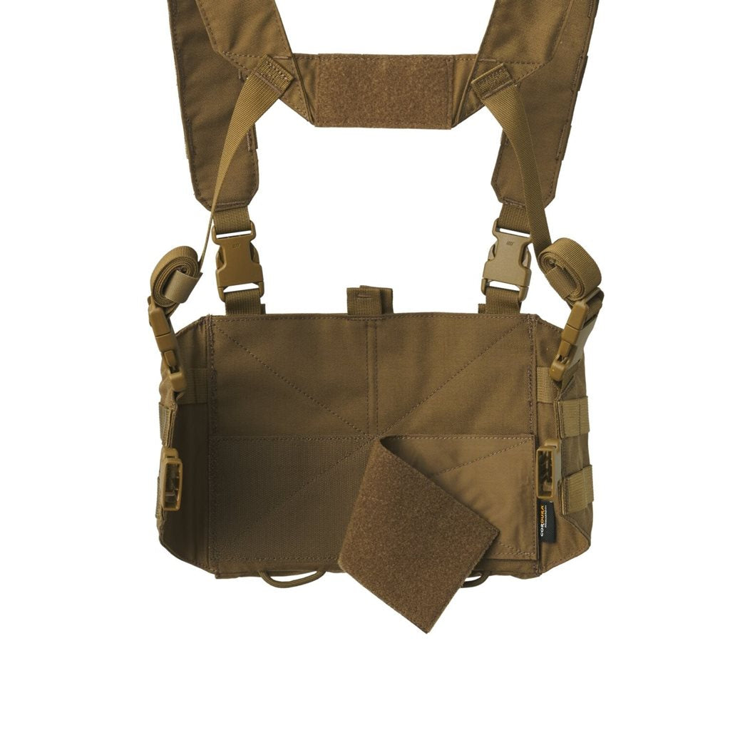 Chaleco chest rig CHICOM Cordura negro con tres bolsas para cargadores AR/AK