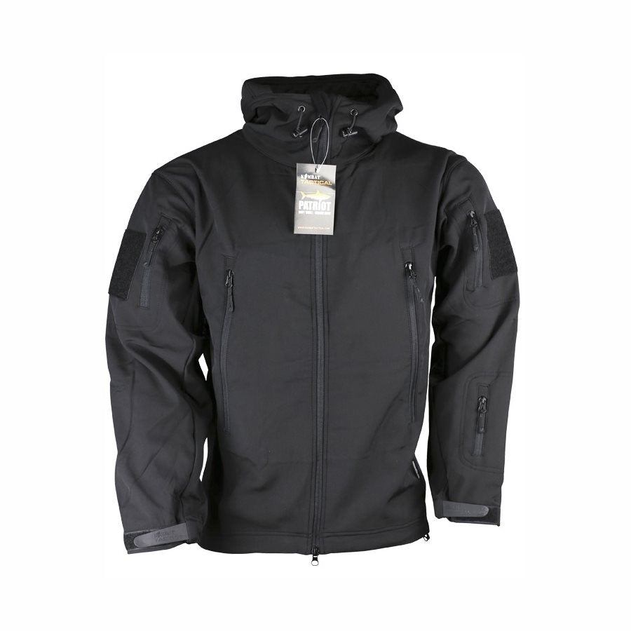 Chaqueta softshell Tactical Patriot camuflaje, vista frontal con capucha y bolsillos con cremallera