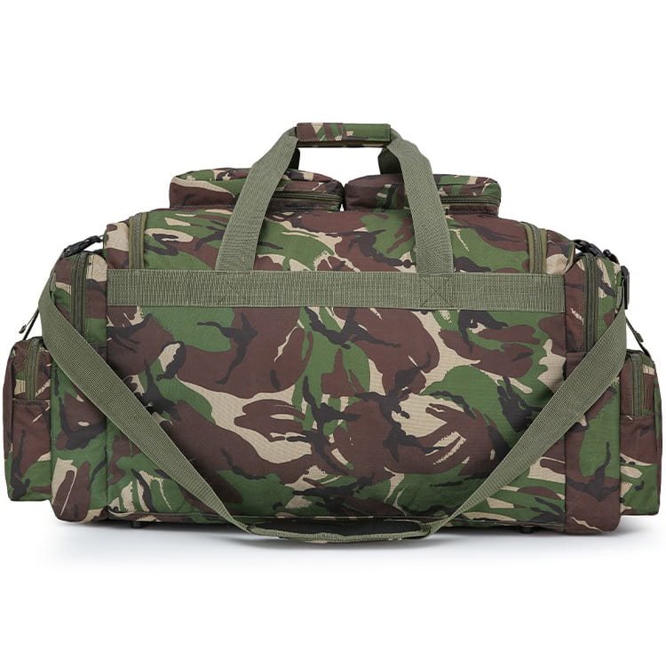 Bolsa SAXON HOLDALL negra 125 L con 11 bolsillos y correa ajustable