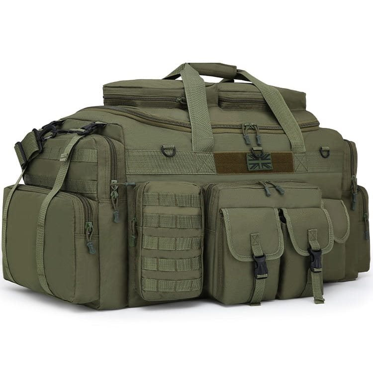 Bolsa SAXON HOLDALL negra 125 L con 11 bolsillos y correa ajustable