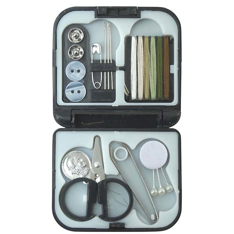 Kit de costura mini negro en caja de plástico minimalista