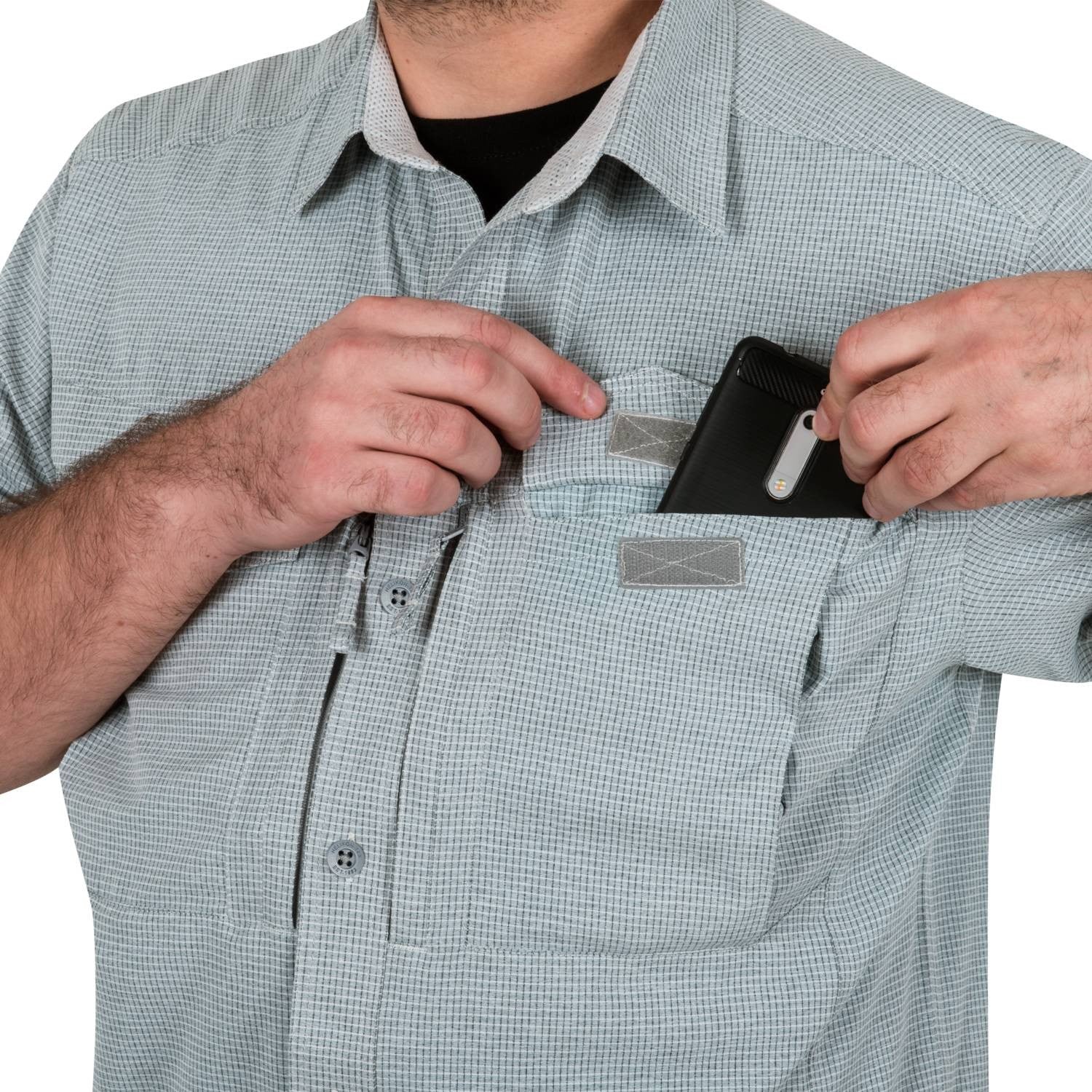 Camisa DEFENDER Mk2 ULTRALIGHT Helikon-Tex, manga corta, tejido Aero-Tech elástico, 4 bolsillos y protección UPF30