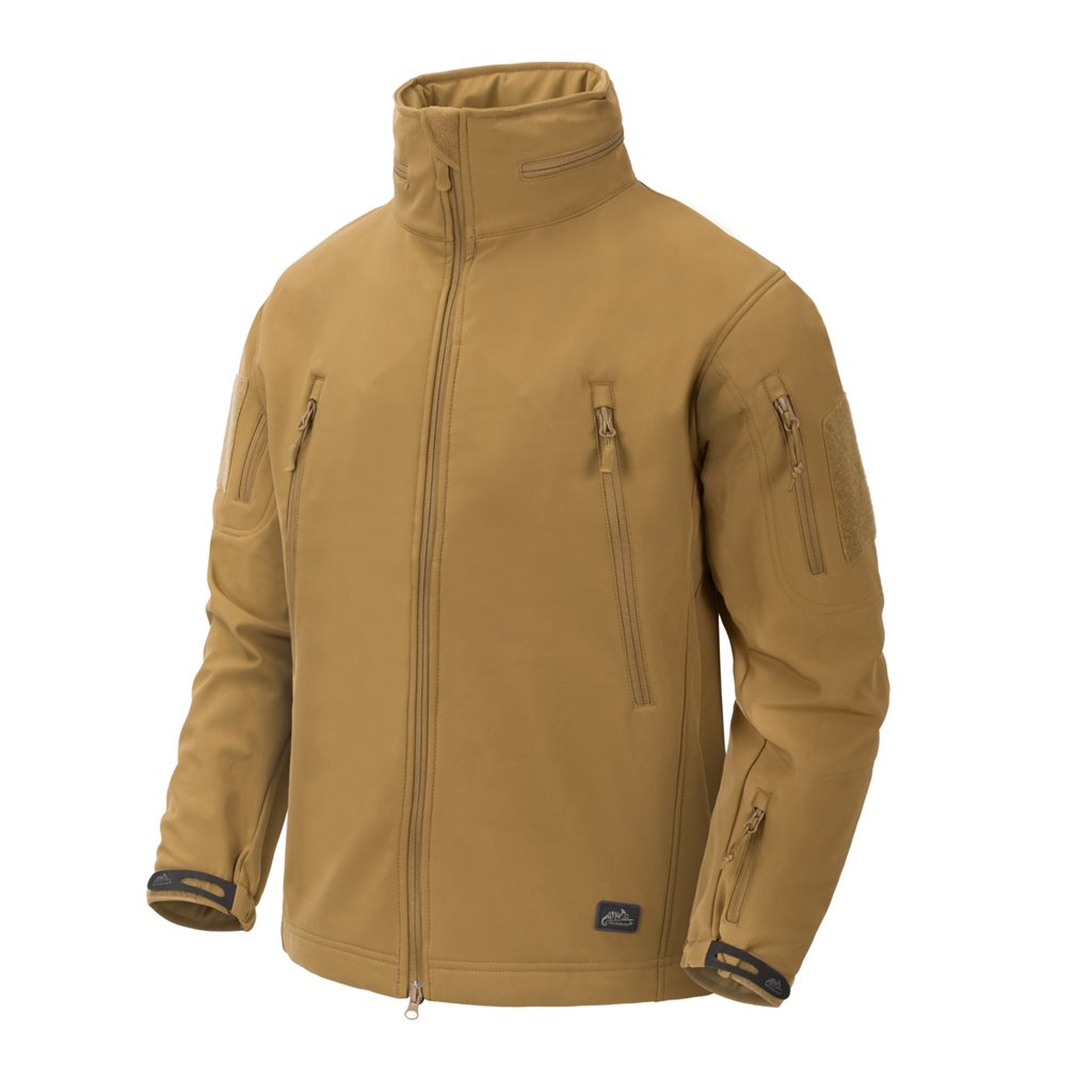 Chaqueta Gunfighter Shark Skin Coyote en tejido softshell con acabado teflón, vista frontal