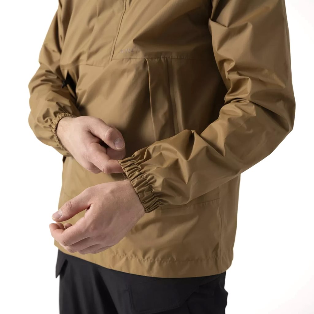 Chaqueta impermeable Levanter negra con capucha