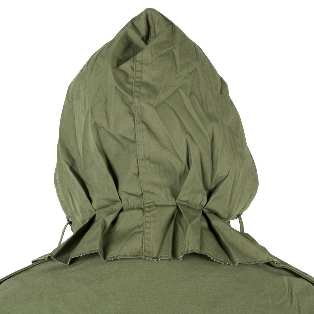 Parka M65 negra con forro, capucha y cuatro bolsillos