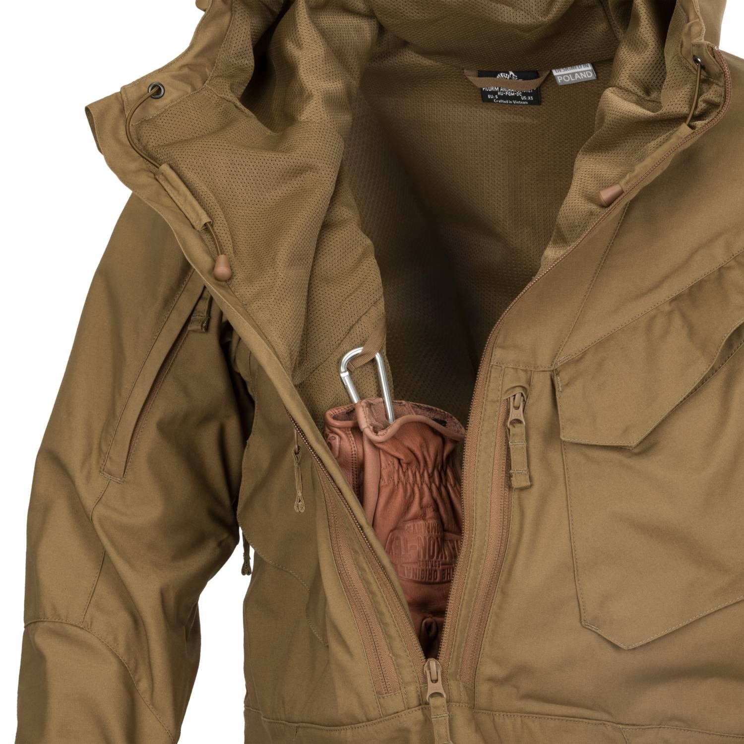 Imagen del anorak Pilgrim Coyote en color coyote