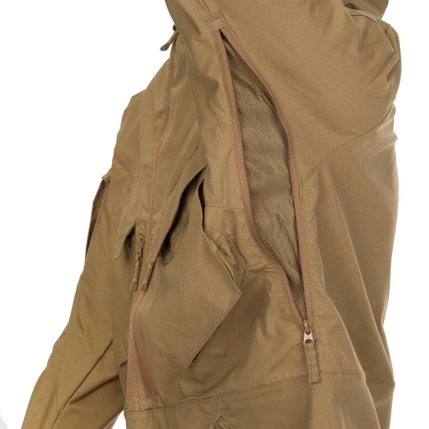 Imagen del anorak Pilgrim Coyote en color coyote