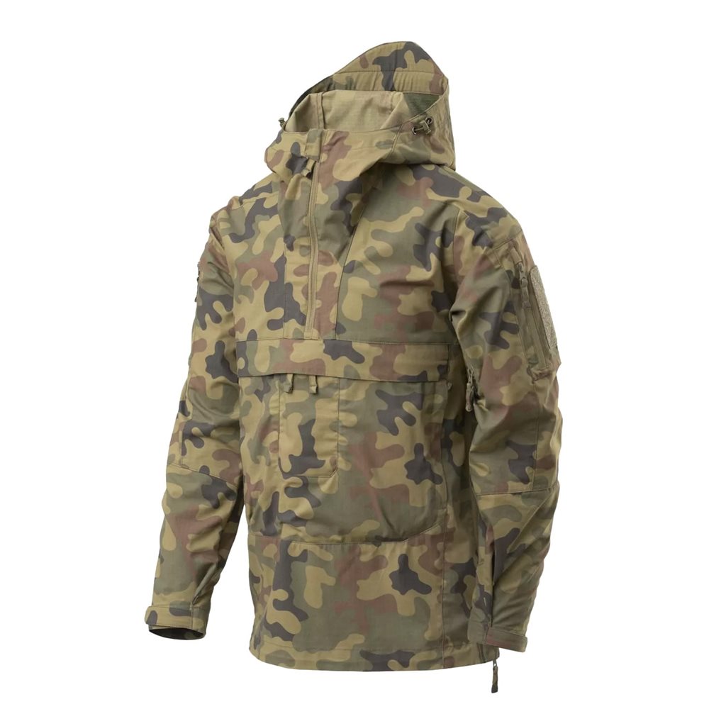 Chaqueta cortavientos TRACER COYOTE en camuflaje con múltiples bolsillos