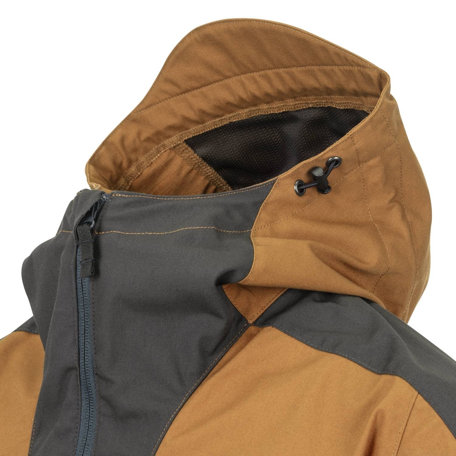 Chaqueta cortavientos Woodsman Coyote/Ash Grey vista frontal con capucha, bolsillos y ventilación lateral