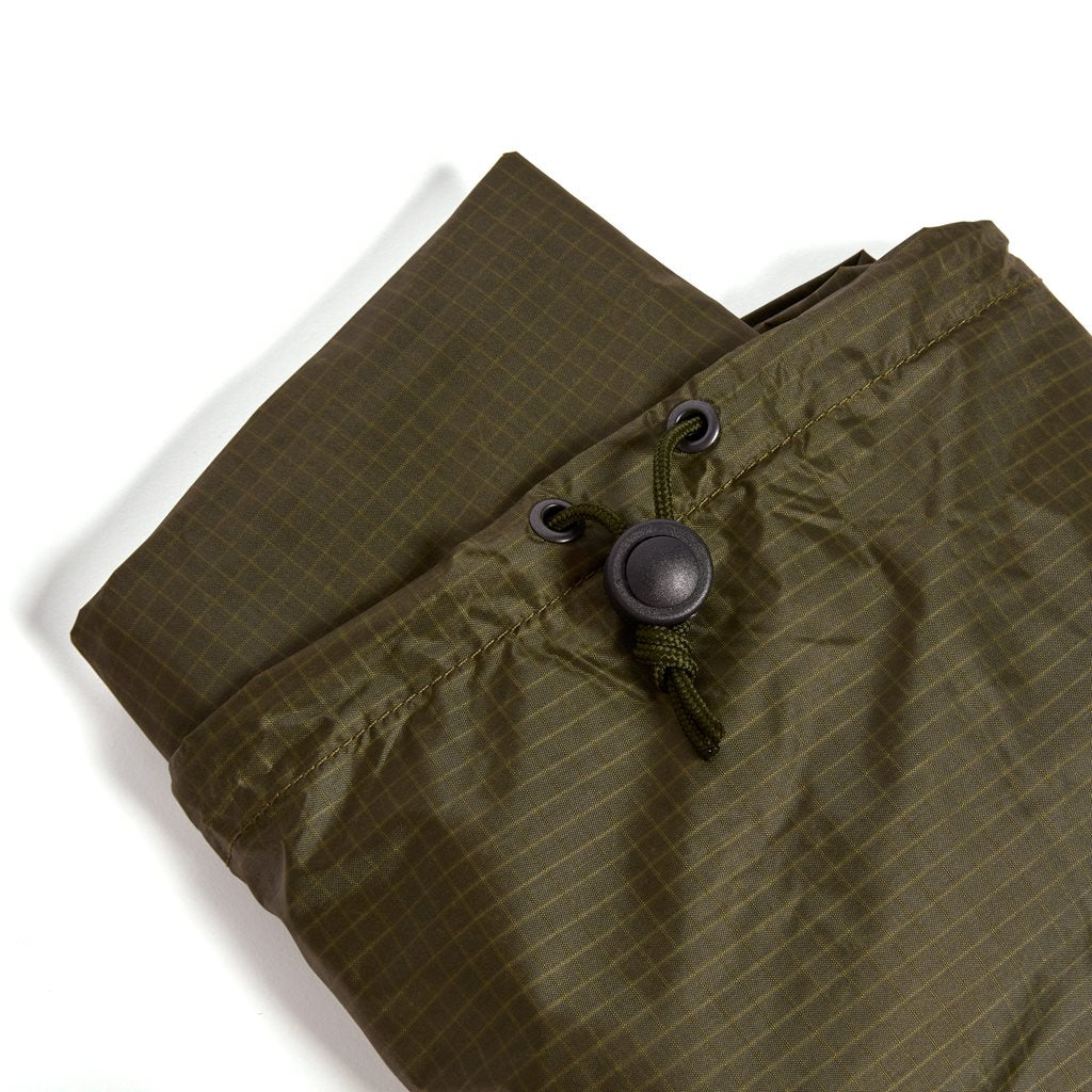 Funda impermeable verde RAIN COVER para mochila 60-120 L de nylon resistente con protección IR