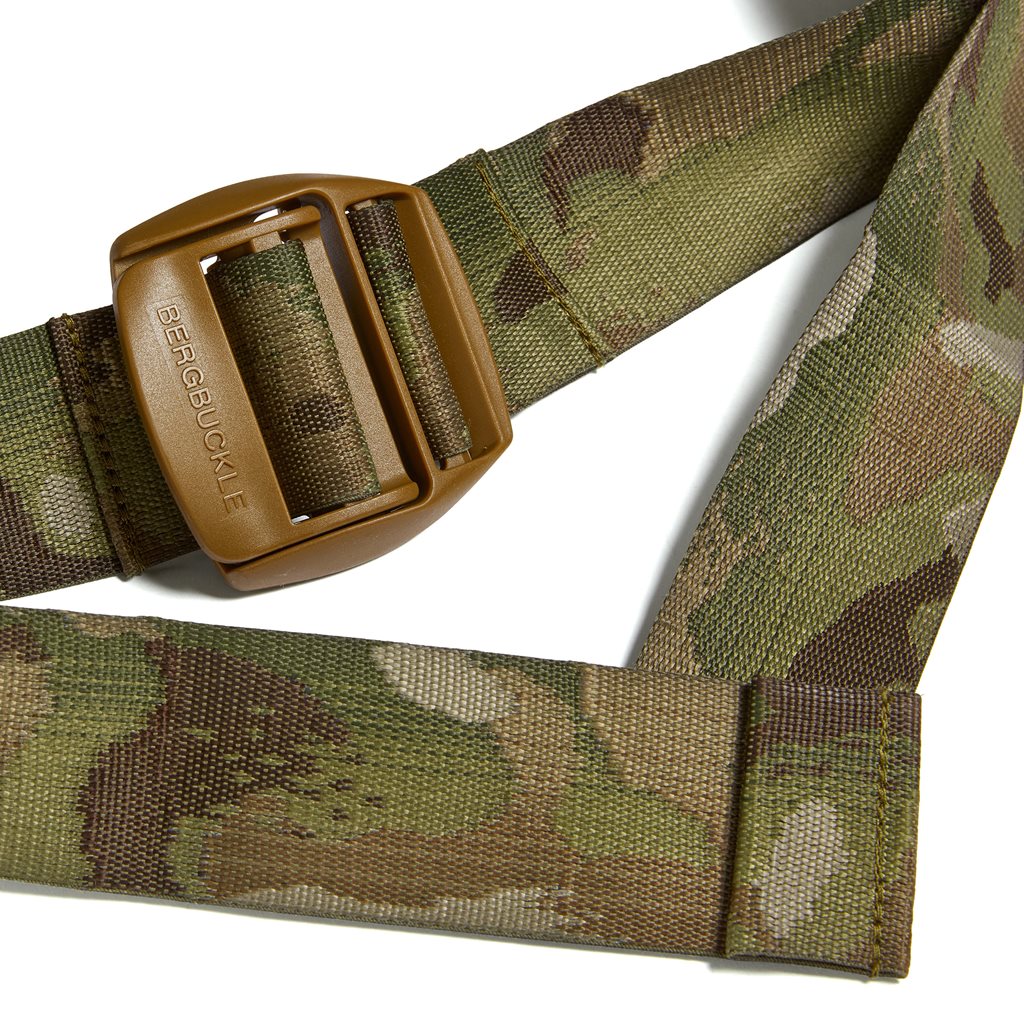 Mochila MMPS Vulcan IV 100L en color militar, material 1000D, diseño robusto y duradero