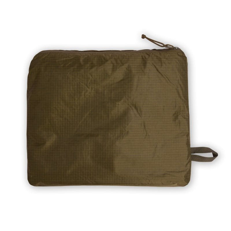Celta BASHA IR impermeable verde de nylon rip-stop con costuras selladas