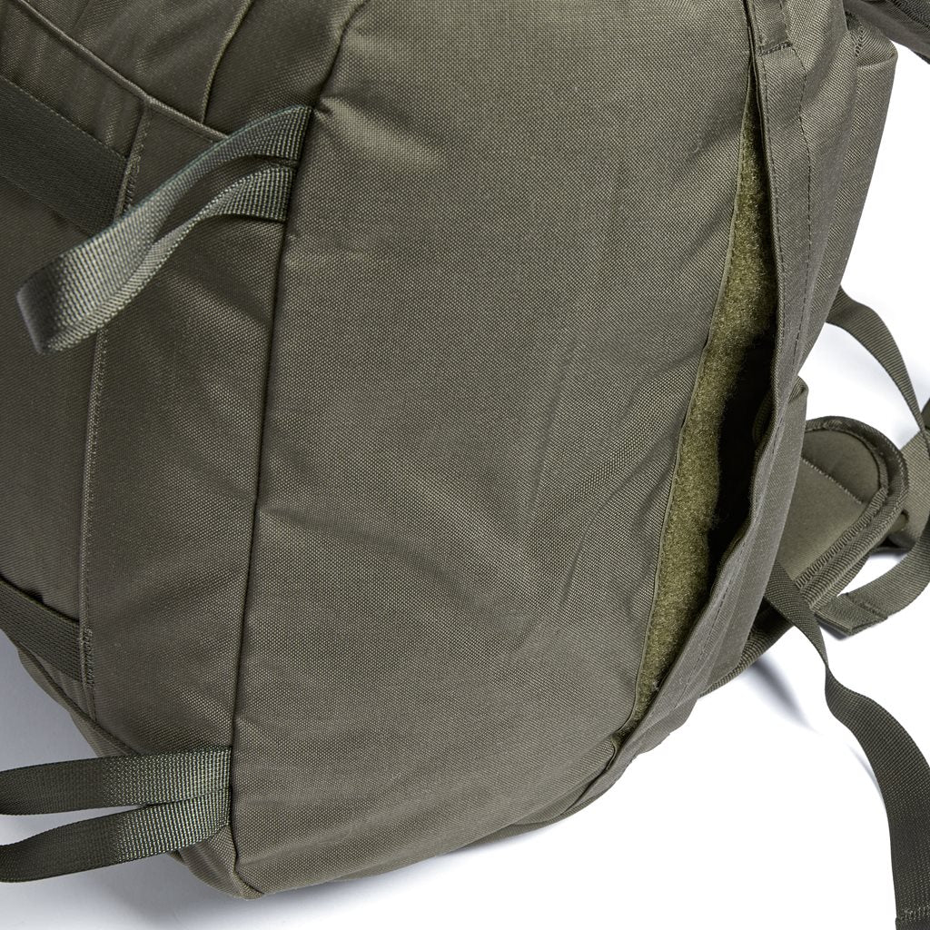 Mochila FLT HEROS 45 FA IR Stone Grey Olive vista frontal