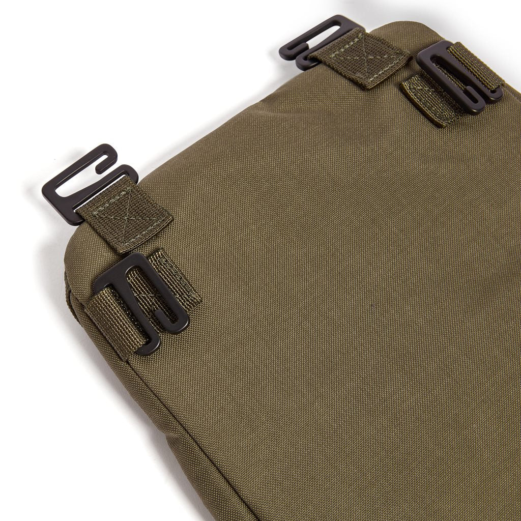 Funda FLT Hydration para bolsa de hidratación 3 L, Stone Grey Olive, Cordura 560D