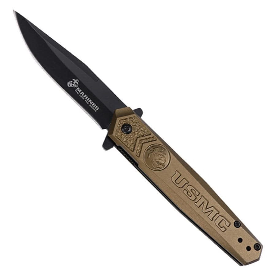 Navaja plegable USMC 3009 Coyote con apertura asistida, logo USMC y texto MARINES en la hoja
