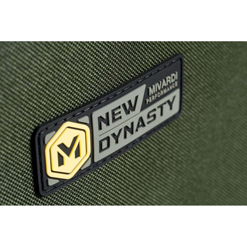 Mesa New Dynasty Hardcore XXL con patas telescópicas y funda