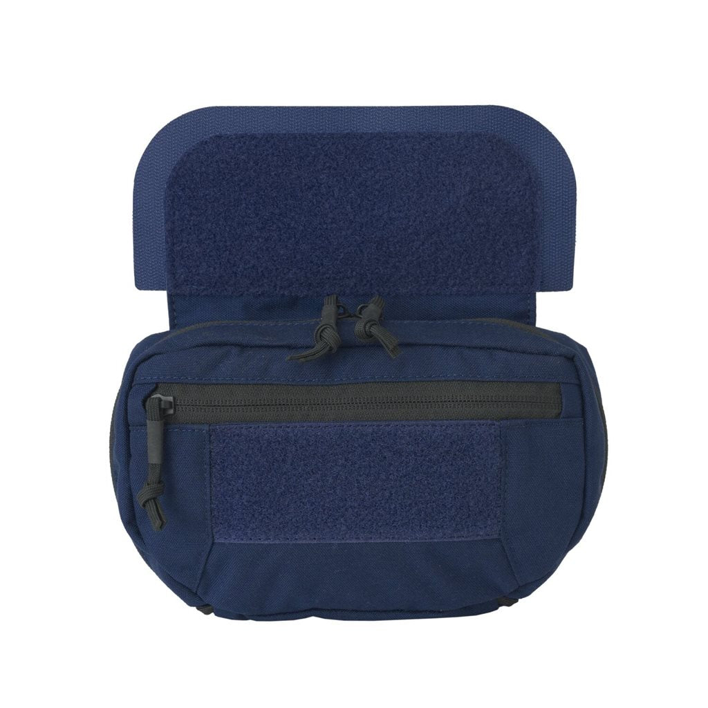 Funda inferior adicional GUARDIAN DANGLER negra montada en chaleco táctico