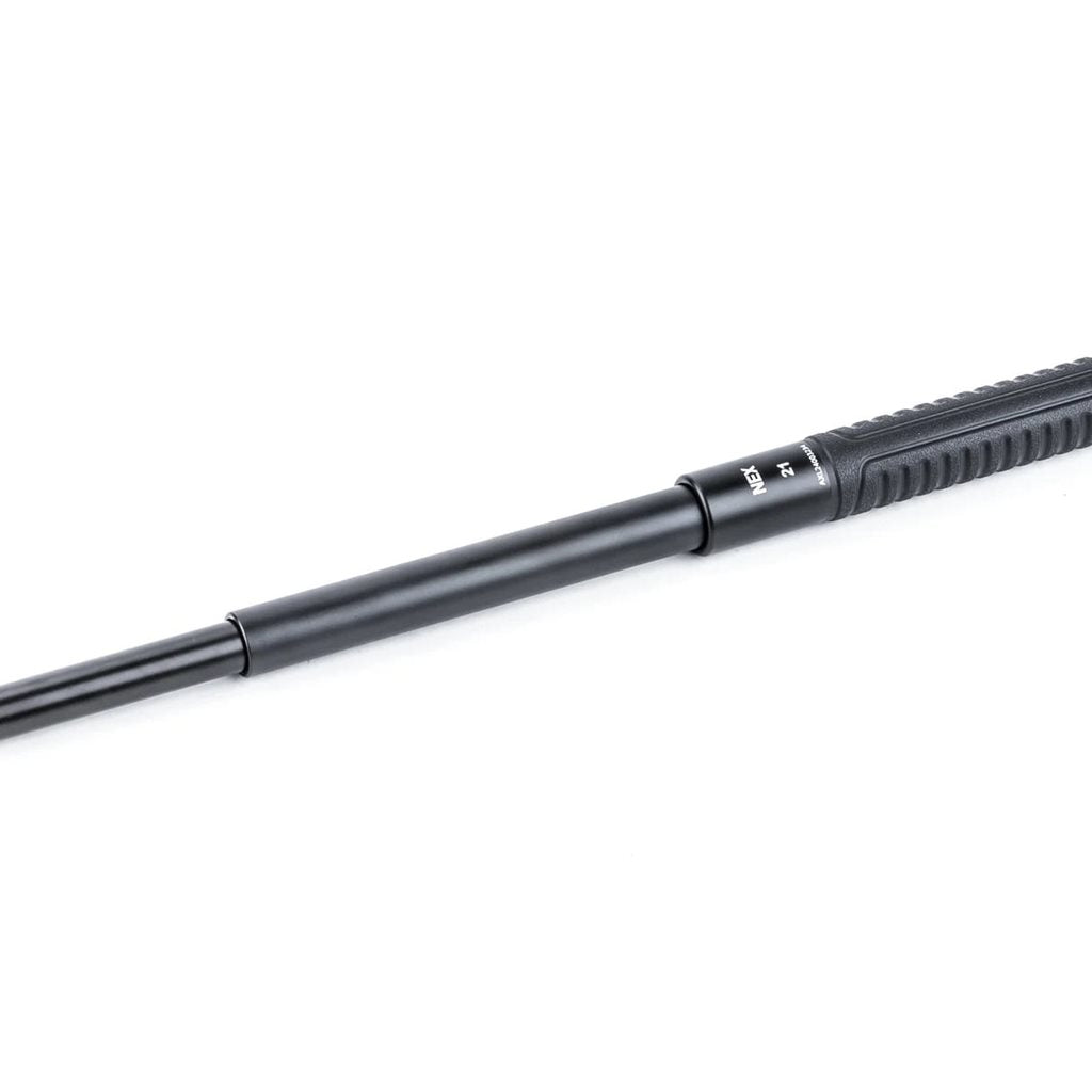 Porra telescópica NEX AIR 21" negra ligera con botón