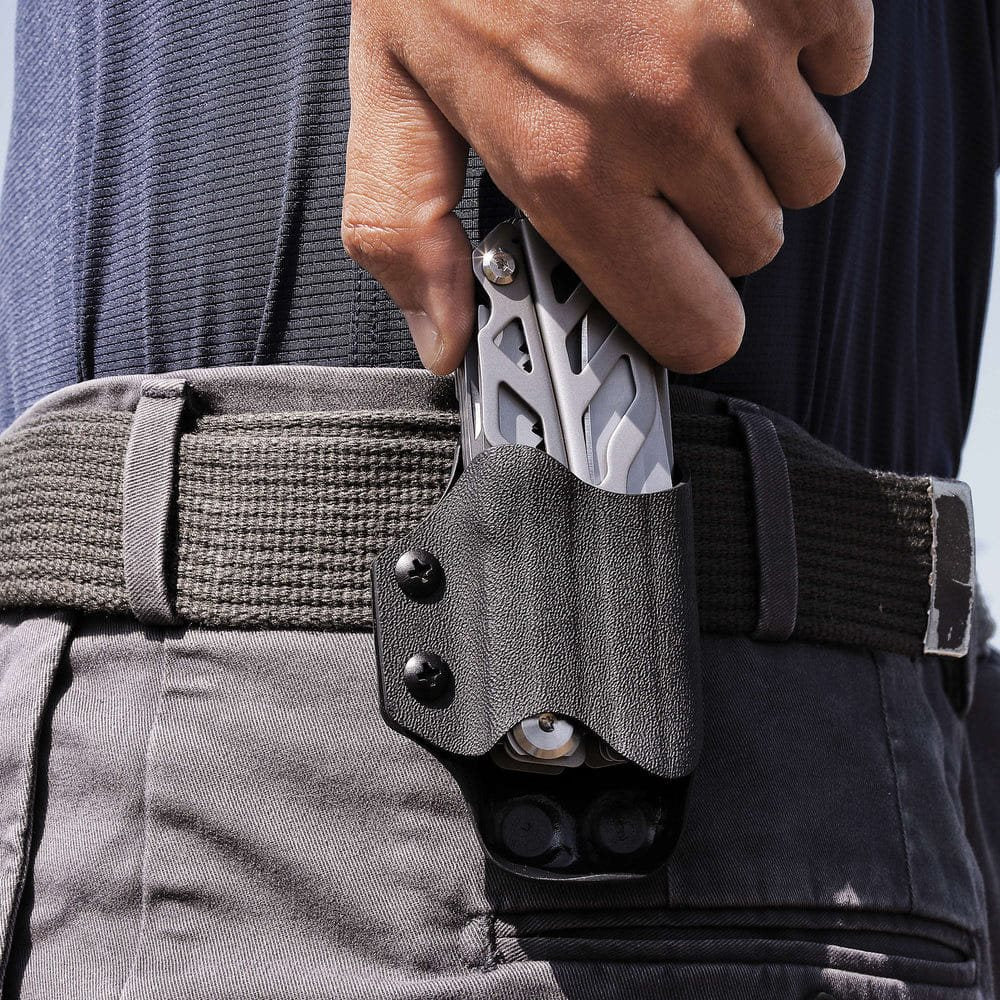 Funda kydex negra para alicates multifunción FLAGSHIP PRO de NEXTOOL