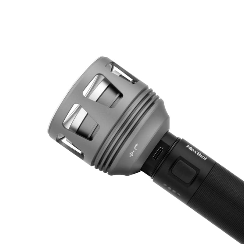 Linterna THUNDER SEARCHLIGHT 3600 lúmenes, carcasa robusta para uso profesional