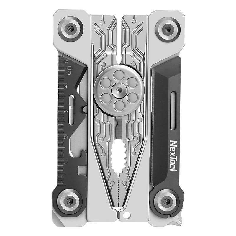 Multiherramienta Silver Blade EDC tamaño tarjeta con 14 funciones, cuerpo elegante