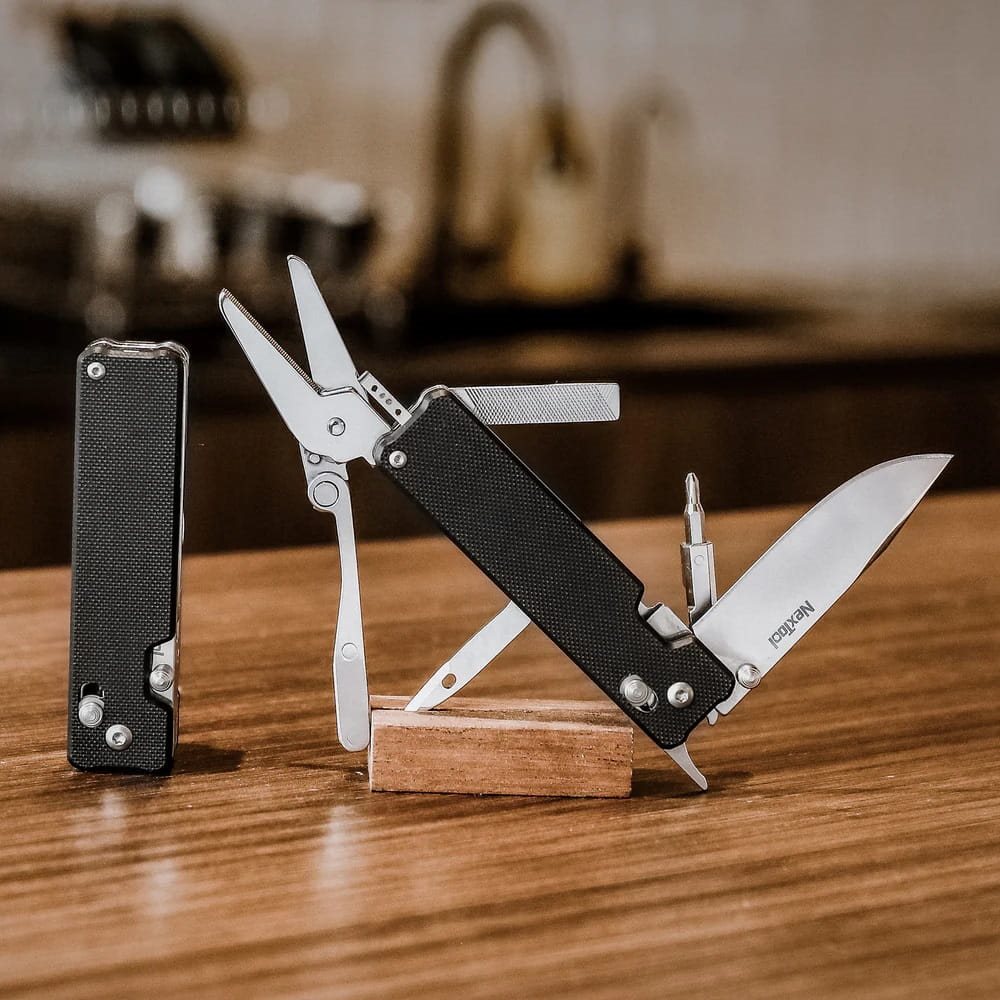 Navaja KNIGHT K30 negra multifunción - imagen del producto
