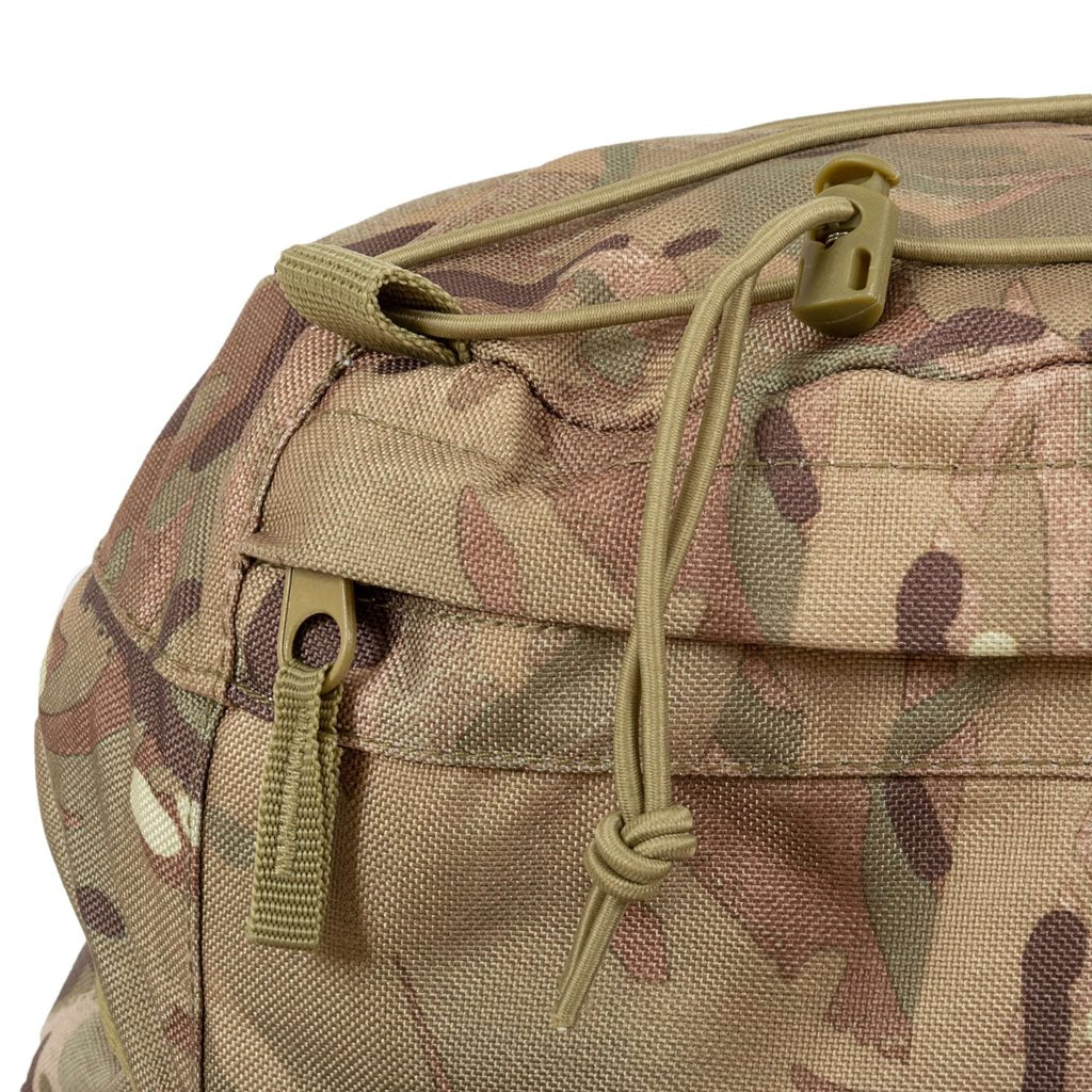 Mochila FORCES 66 en poliéster 1000D XTP con triple recubrimiento PU, resistente al agua