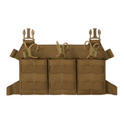Plataforma frontal BEARCAT con tres bolsas para cargadores SR .308 en color coyote