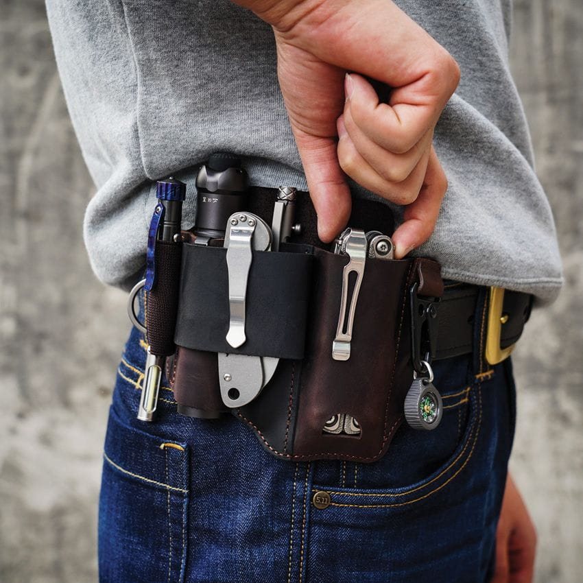 Funda de cuero marrón PJ36 para cinturón, compatible con linterna, navaja o alicates (herramientas no incluidas)