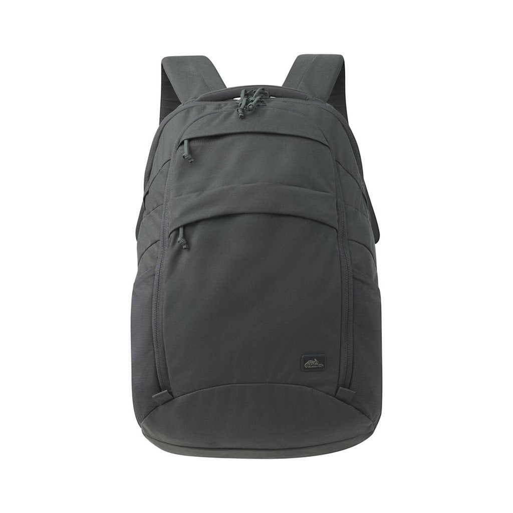 Mochila TRAVELER negra 24,5 L de nylon resistente